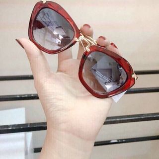 Mắt kính giá rẻ