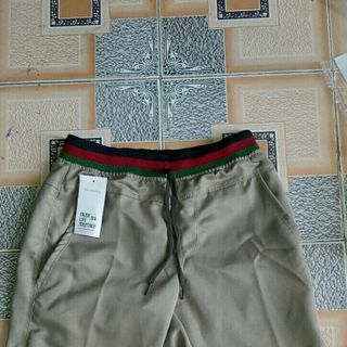 quần short kaki nam