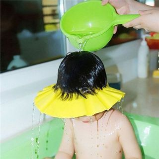 MŨ CHẮN NƯỚC CÓ BỊT TAI CHO BÉ TẮM AN TOÀN