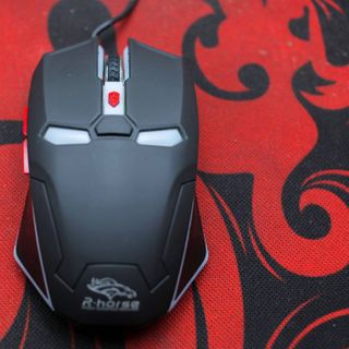 Chuột game thủ độ phân giải 2000 DPI
