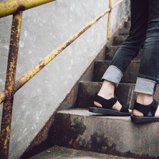 sandal nam nữ mã 337 đen