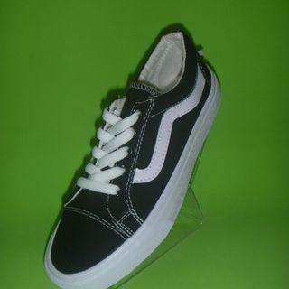 Giày bata thời trang giá sỉ