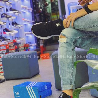 Alphabouce đen đế trắng hàng replica