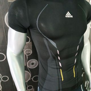 áo thun lạnh body nam phong cách thể thao