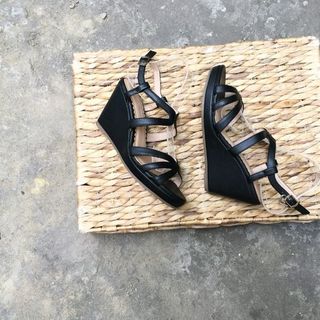 Giày sandal đế xuồng 9p