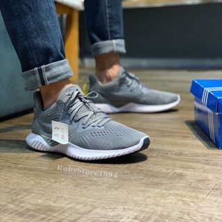 Alphabouce xám đế trắng hàng replica