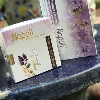 Kem body Napoli