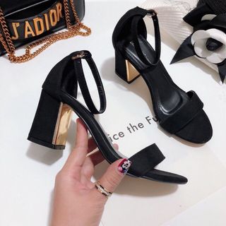 Giày sandal got vuông