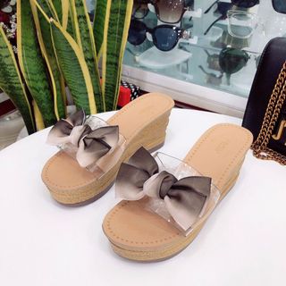 Dép đế xuồng nơ
