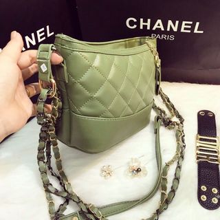 Tui xách Ngọc trinh