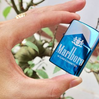 Zippo xanh Malbro