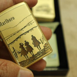 Zippo đồng Malbro