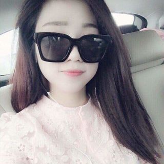 V Vuông bát sắt 2050