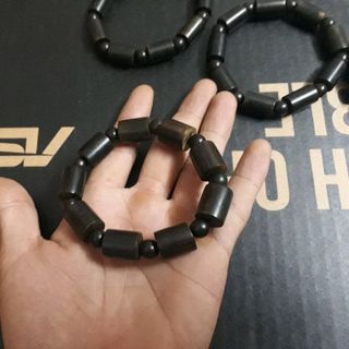 VÒNG TAY TRẦM HƯƠNG INDO ĐỐT TRÚC