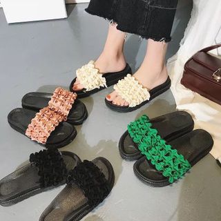 Dép quai ngang bèo xinh