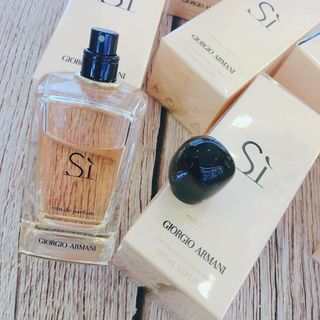 Nước hoa sì vàng