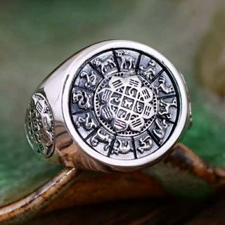 Nhẫn bua hộ mệnh từ Thái Lan
