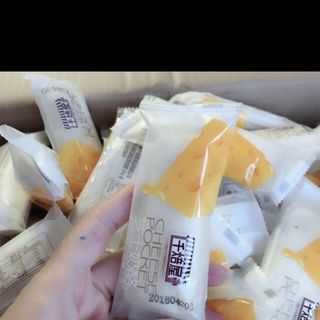 Bánh điểm tâm nhân phô mai thùng 2kg