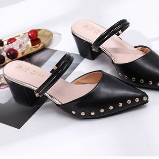 Sandal Nữ Viền Đinh Gót Vuông Mũi Nhọn HÈ 2019