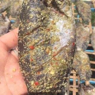 Cá Sặc ướp sả ớt