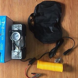 MÁY BƠM HƠI Ô TÔ 2 XI LANH CẮM TẨU Ổ 12V CÔNG SUẤT 300W - 150 PSI TƯƠNG ĐƯƠNG 10KG