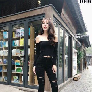 Quần jean nữ rách cá tính