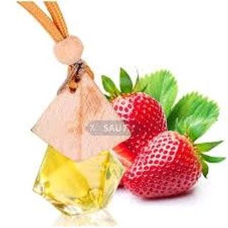 Tinh dầu dâu tây treo khử mùi