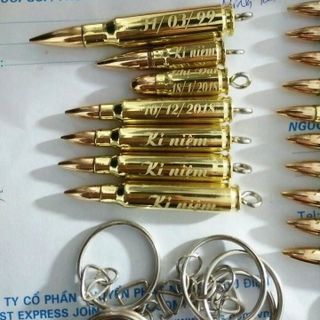 Móc khóa vỏ đạn k59k54 ar15 đại liên và nhiều loại khắc khắc tên theo yêu cầu