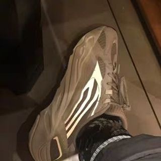 Giày 700v2 phản quang