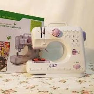 Máy May Gia Đình FHSM 505A TIỆN LỢI