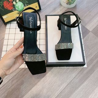 Giày sandal kim tuyến