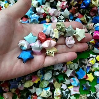 sao giấy xếp sẵn hàng luôn có sẵn nha các bạn liên hệ để mua nhé