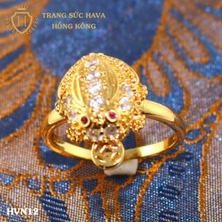 Nhẫn nữ titan mạ vàng mặt cóc ngậm tiền - Trang Sức Hava Hồng Kông - HVN12