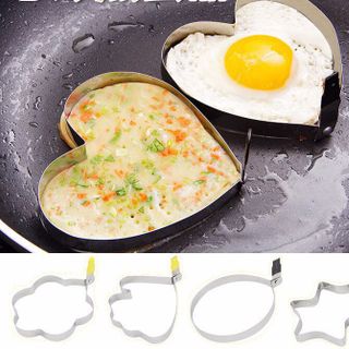 BỘ 2 KHUÔN TẠO HÌNH TRỨNG TRÁI TIM VÀ NGÔI SAO