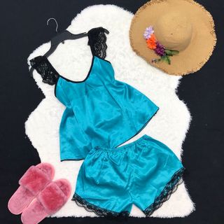 Bộ ngủ sexy cánh tiên rớt