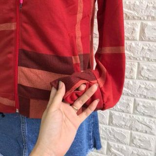 Áo chống nắng kẻ sang chảnh