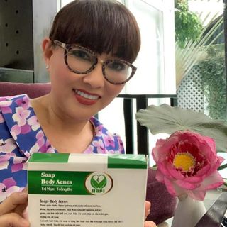 SOAP BODY ACNES trị mụn lưng ngực