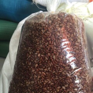 Cốm gạo lứt rong biển