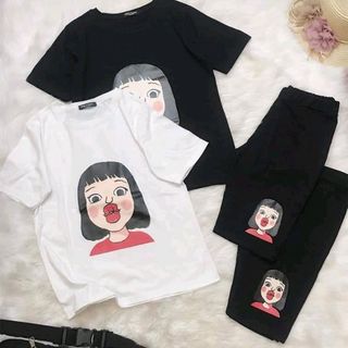 đồ bộ cô gái chu môi