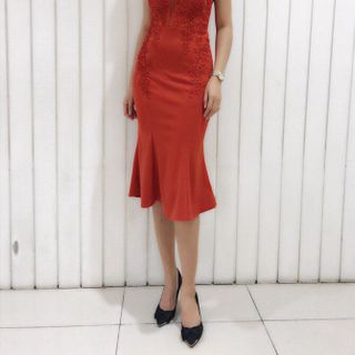 Đầm đuôi cá dài