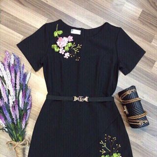 ĐẦM THÊU HOA