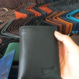 VÍ DA BÒ TỪ 65k Nhận 50 CÁI ĐỦ MẪU IN LOGO RIÊNG