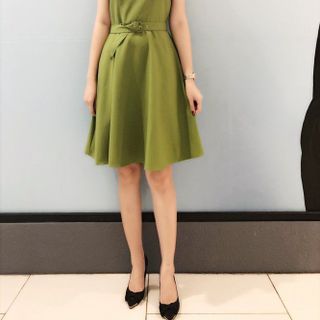 ĐẦM MÀU NƠ