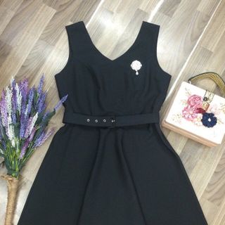 ĐẦM MÀU NƠ