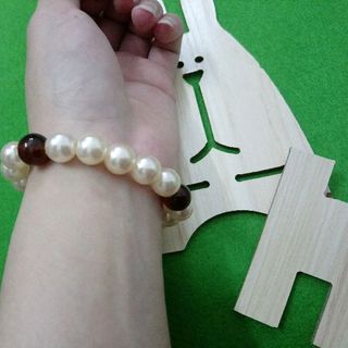 chuỗi đeo tay phong thủy giá sỉ 10k/ 1 chuỗi hàng siêu đẹp y hình