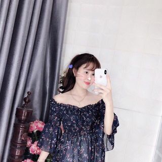Đầm trễ vai tay lỡ hai màu 10