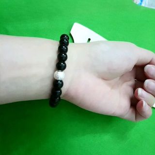 chuỗi đeo tay phong thủy hạt đá 8li mix kim loại giá sỉ 15k 1 chuỗi hàng siêu đẹp