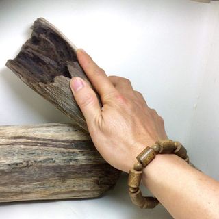 Vòng tay trầm hương đốt trúc 8-12 ly sỉ lẻ toàn quốc