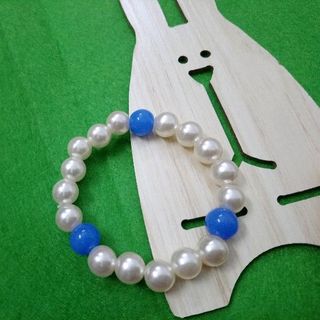 chuỗi đeo tay phong thủy giá sỉ 10k/ 1 chuỗi hàng siêu đẹp y hình