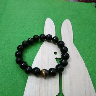 chuỗi đeo tay phong thủy hạt đá đen mix đá mắt hổ giá sỉ 25k 1 chuỗi mỗi hạt kích thước 10li